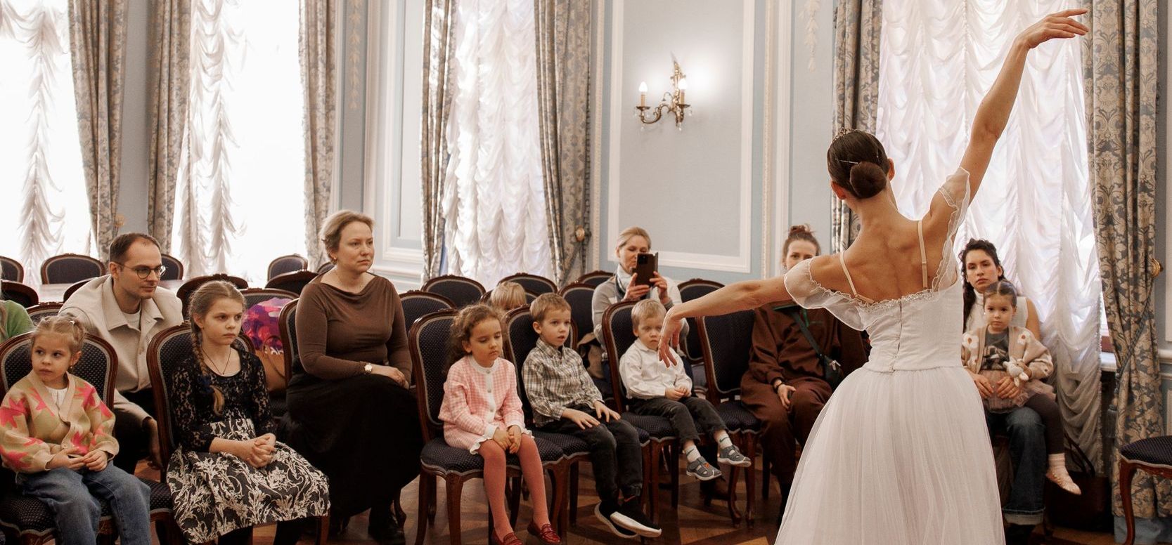 Балерина Нина Бирюкова